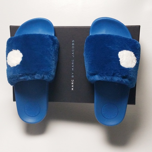 Marc by Marc Jacobs Fur Slide Sandals - Picture 7 of 8